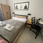 Roma Guesthouse Affittacamere Centro Citta\' Softrooms-Metro\' A 1 Metro
