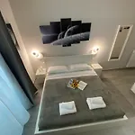 Roma Guesthouse Affittacamere Centro Citta\' Softrooms-Metro\' A 1 Metro