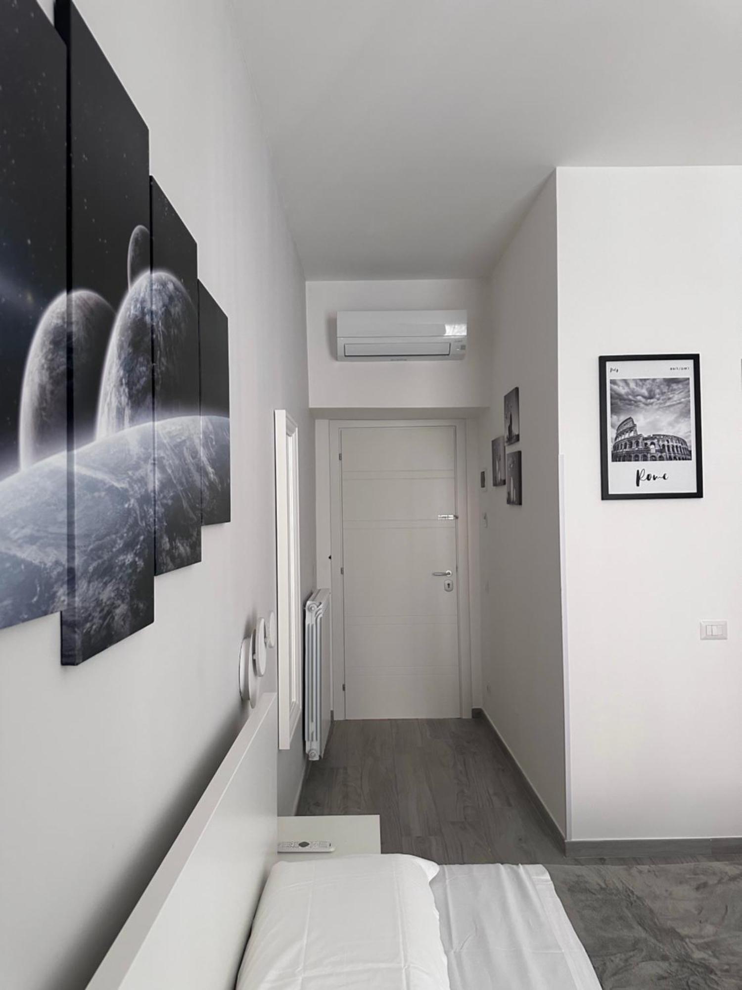 Gasthof Roma Guesthouse Affittacamere Centro Citta' Softrooms-Metro' A 1 Metro Rom