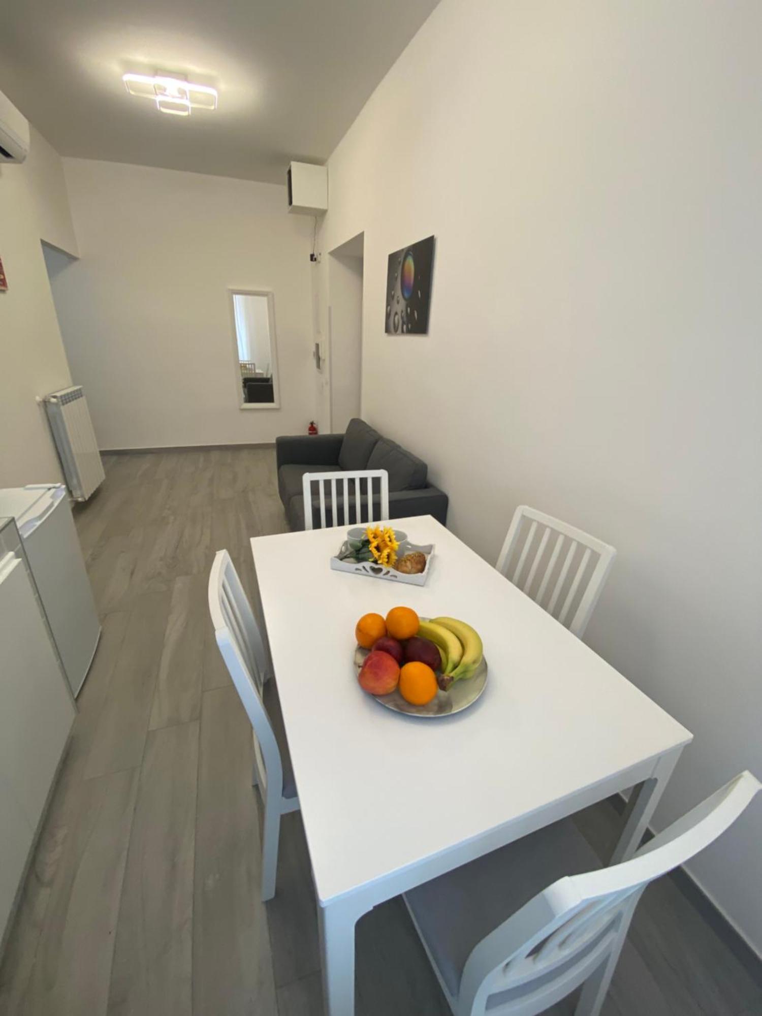 Roma Guesthouse Affittacamere Centro Citta' Softrooms-Metro' A 1 Metro Rom
