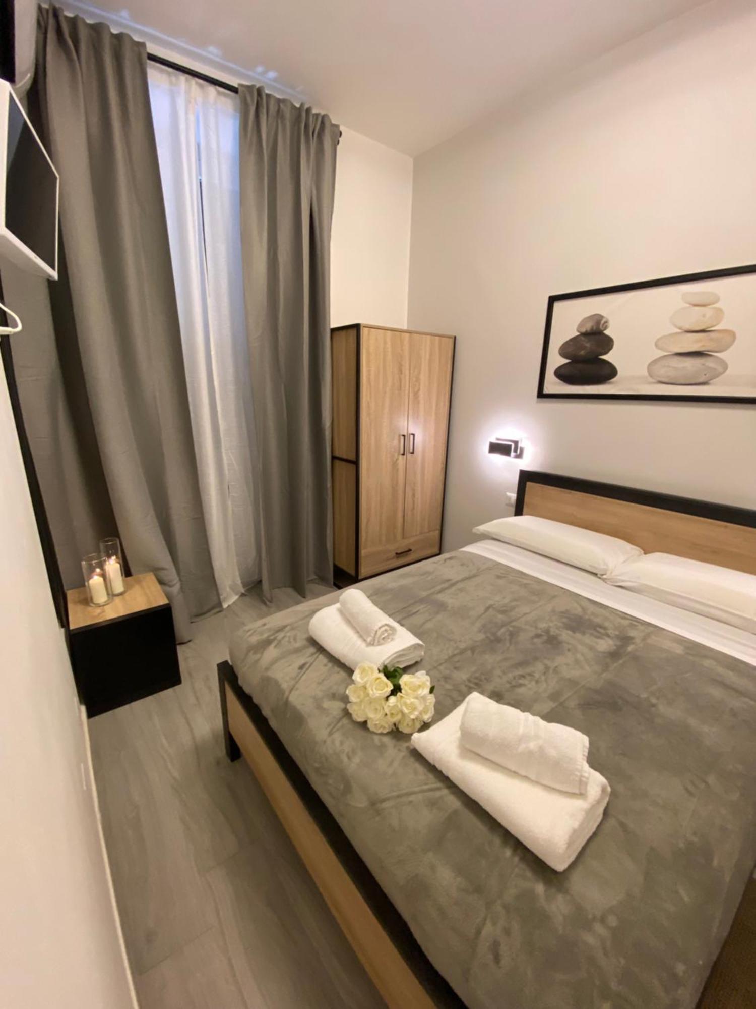 Roma Guesthouse Affittacamere Centro Citta' Softrooms-Metro' A 1 Metro * Rom