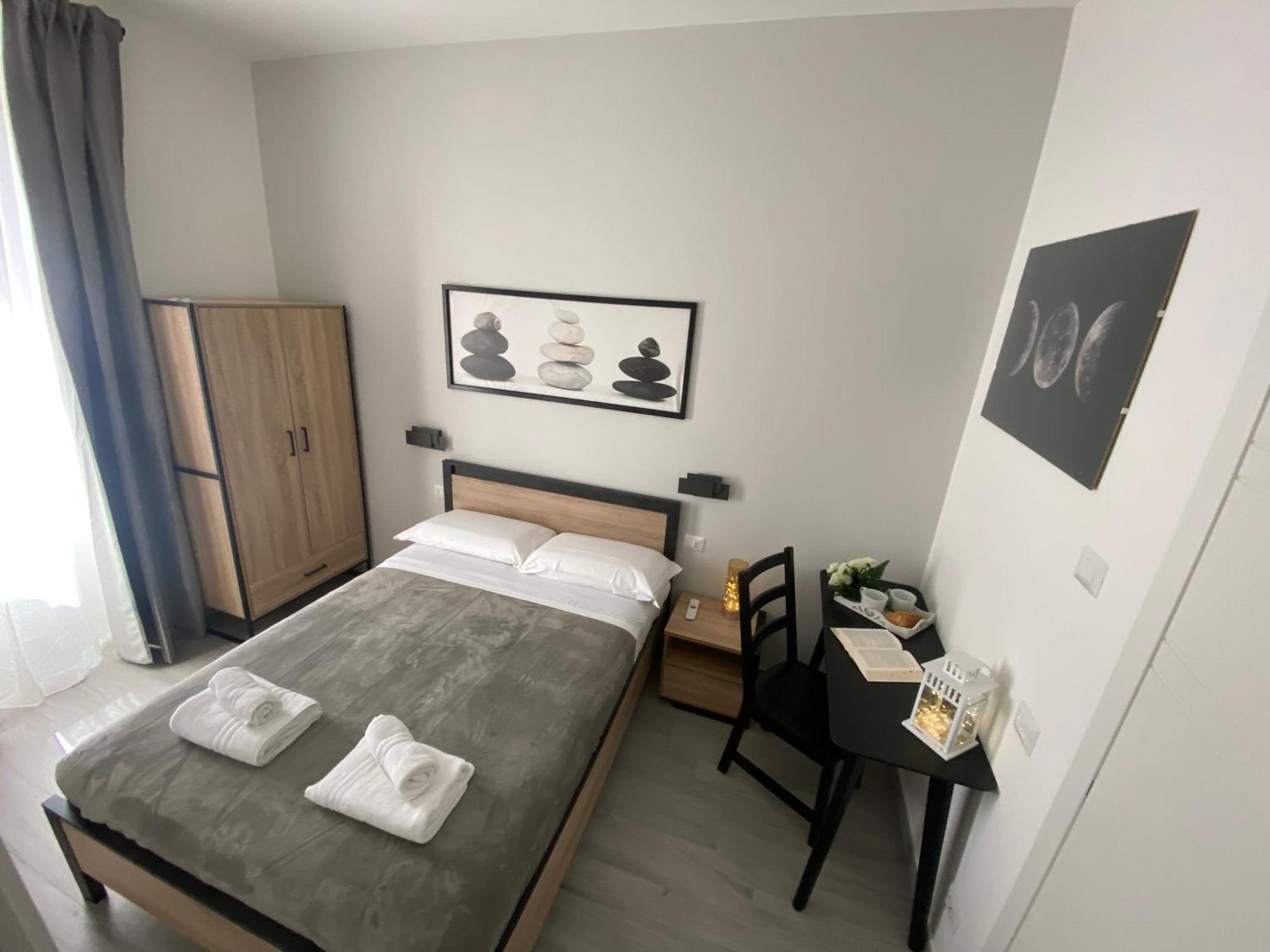 Roma Guesthouse Affittacamere Centro Citta' Softrooms-Metro' A 1 Metro Gasthof *