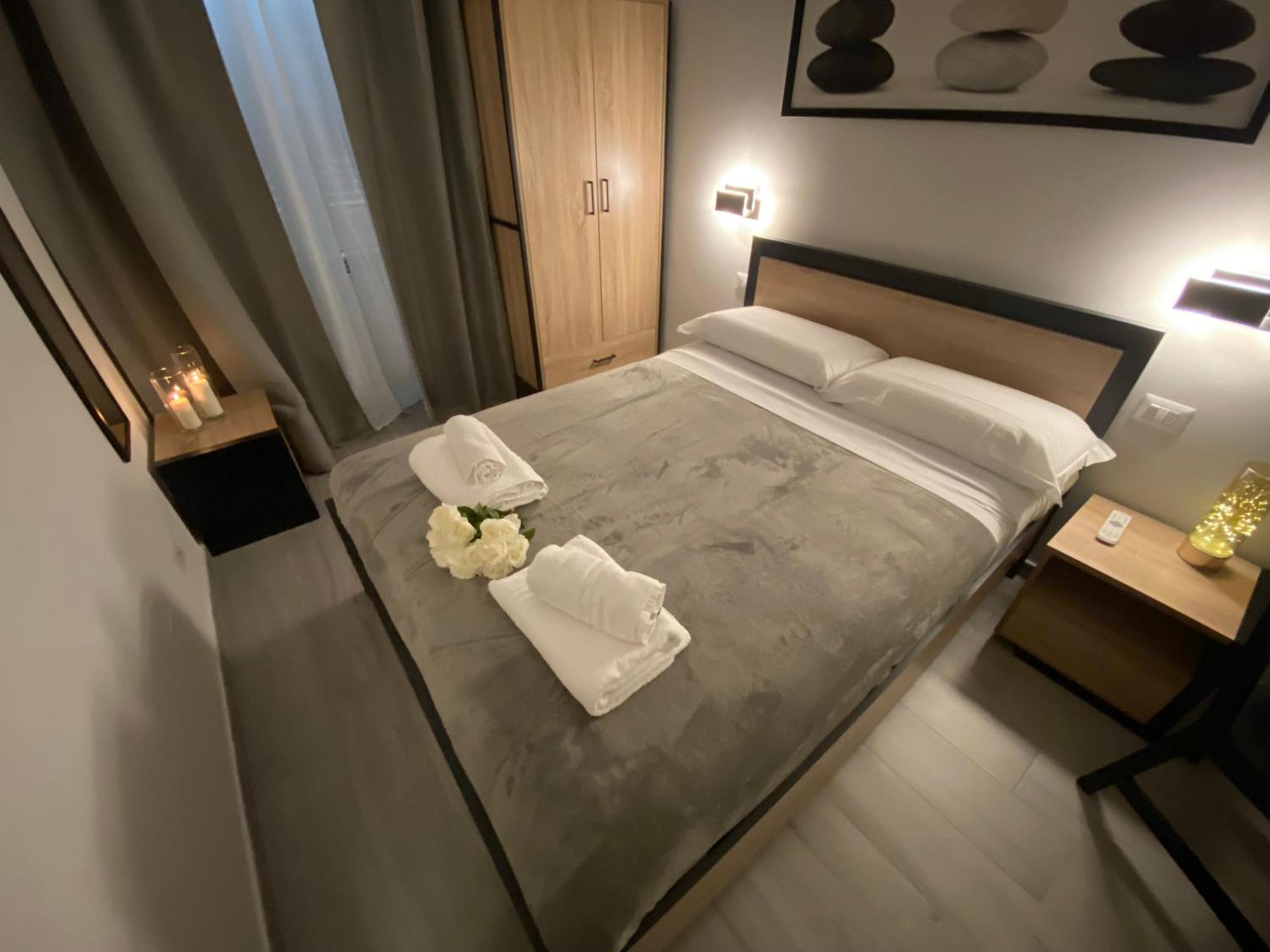 Roma Guesthouse Affittacamere Centro Citta' Softrooms-Metro' A 1 Metro *