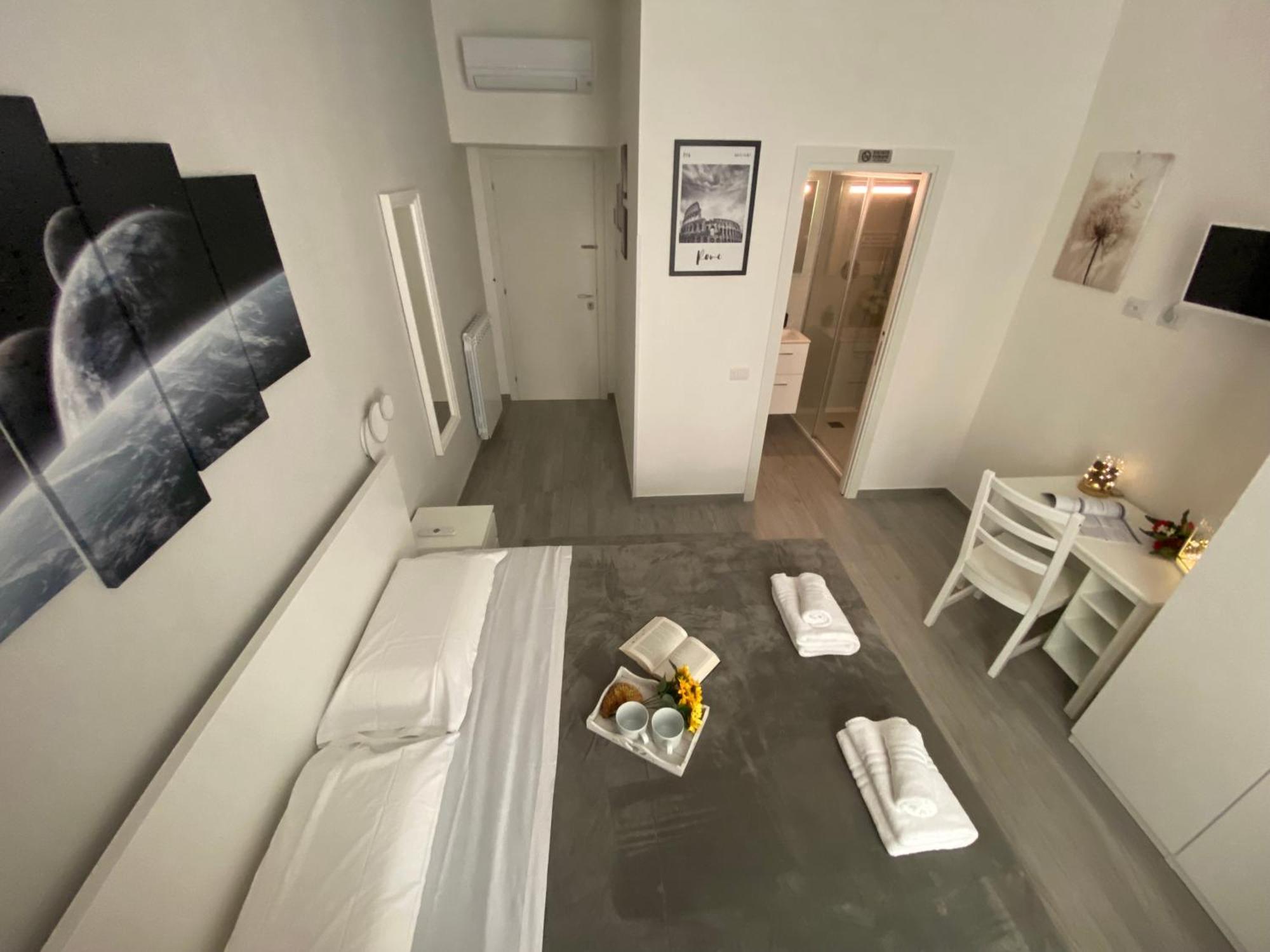 Roma Guesthouse Affittacamere Centro Citta' Softrooms-Metro' A 1 Metro Gasthof