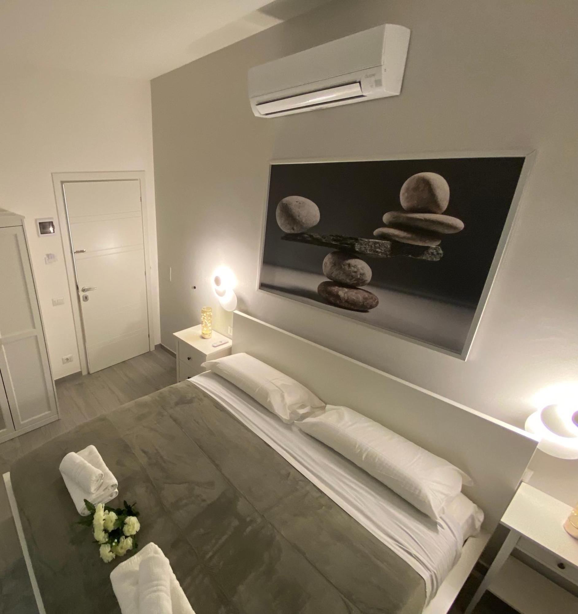 Roma Guesthouse Affittacamere Centro Citta' Softrooms-Metro' A 1 Metro Gasthof